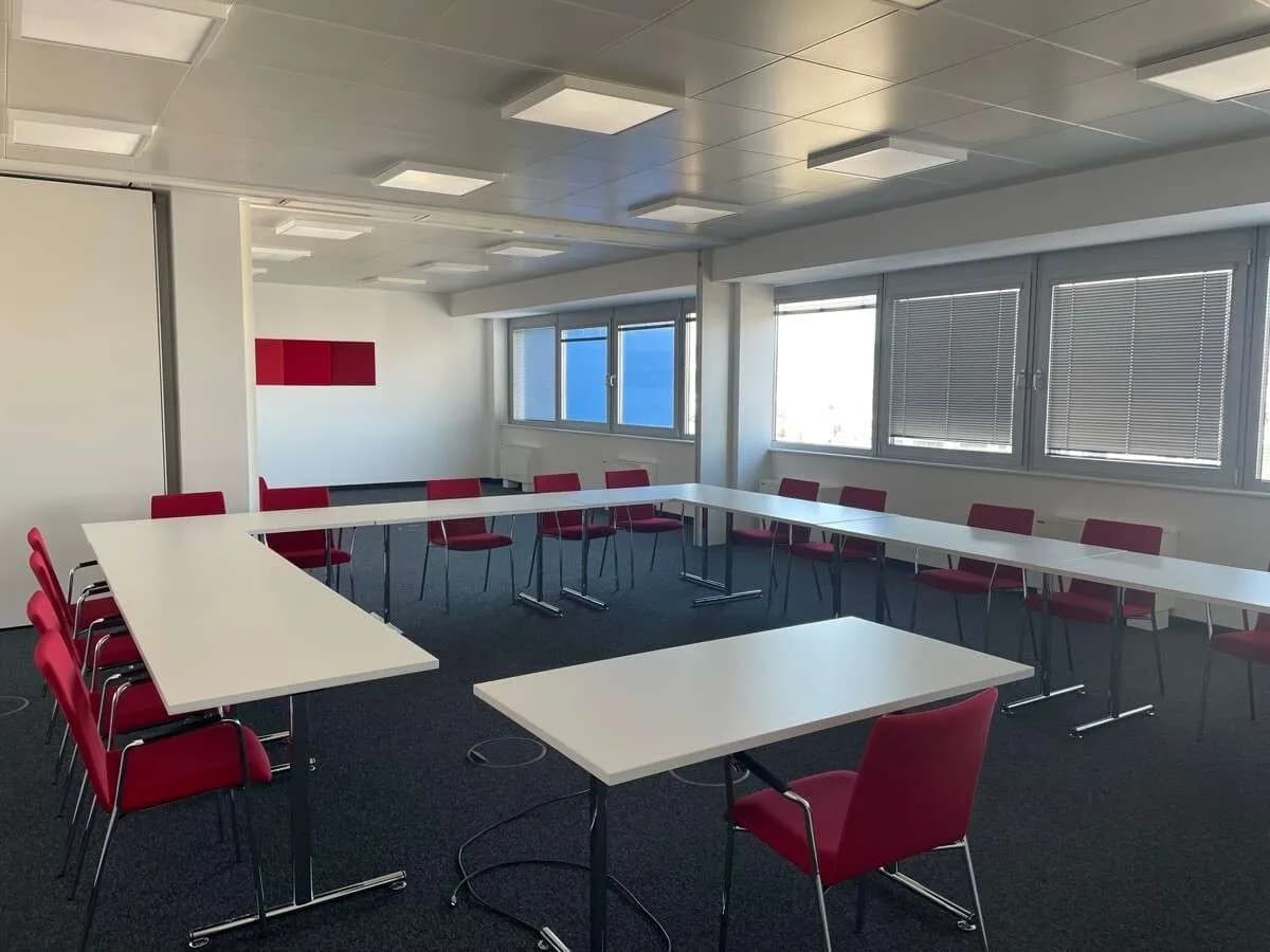 Gewerbeimmobilie mieten in Wien – 1 549 m², € 23.230 – Bild 19 von 22