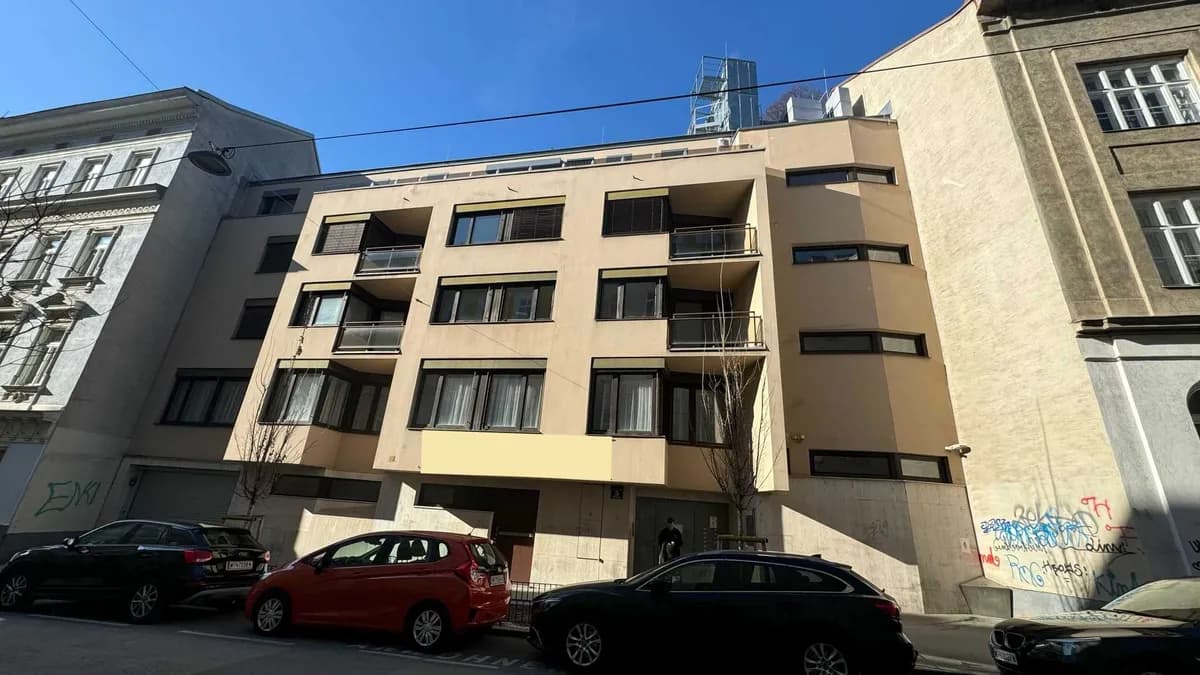 Gewerbeimmobilie mieten in Wien – 266 m², € 14