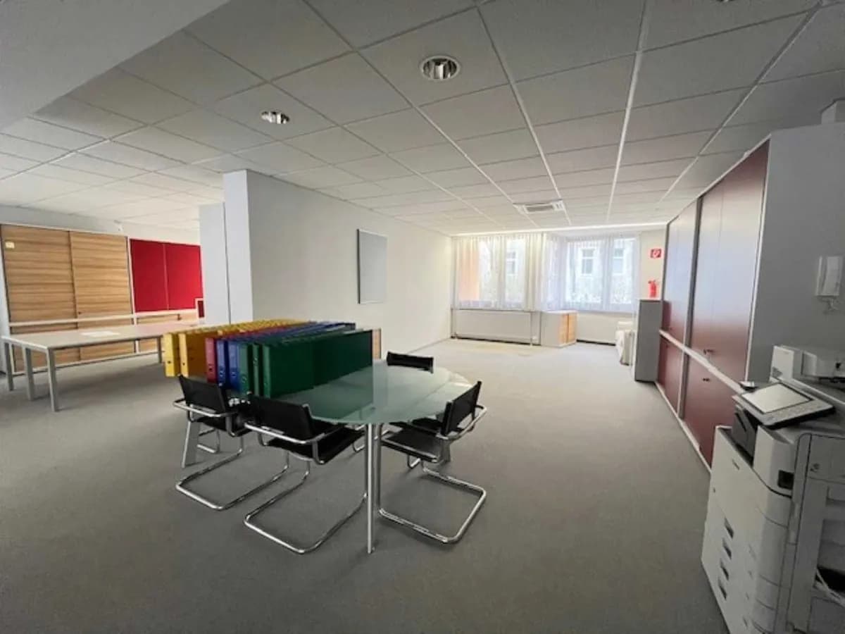 Gewerbeimmobilie mieten in Wien – 266 m², € 14 – Bild 4 von 4