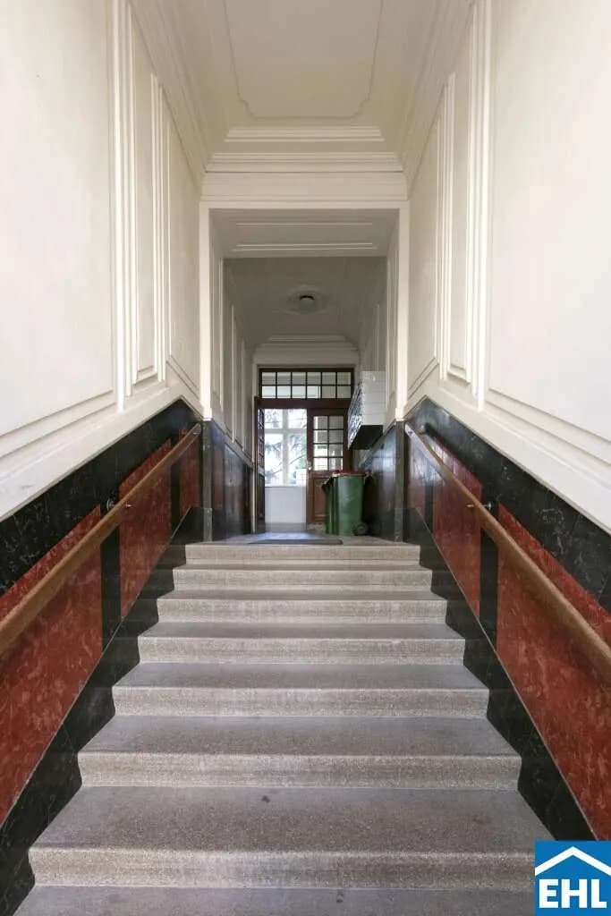 Gewerbeimmobilie kaufen in Wien – 1 213 m², € 2.700.000 – Bild 3 von 9