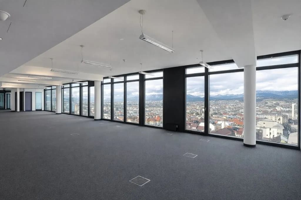 Gewerbeimmobilie mieten in Wien – 210 m², € 15 – Bild 1 von 14