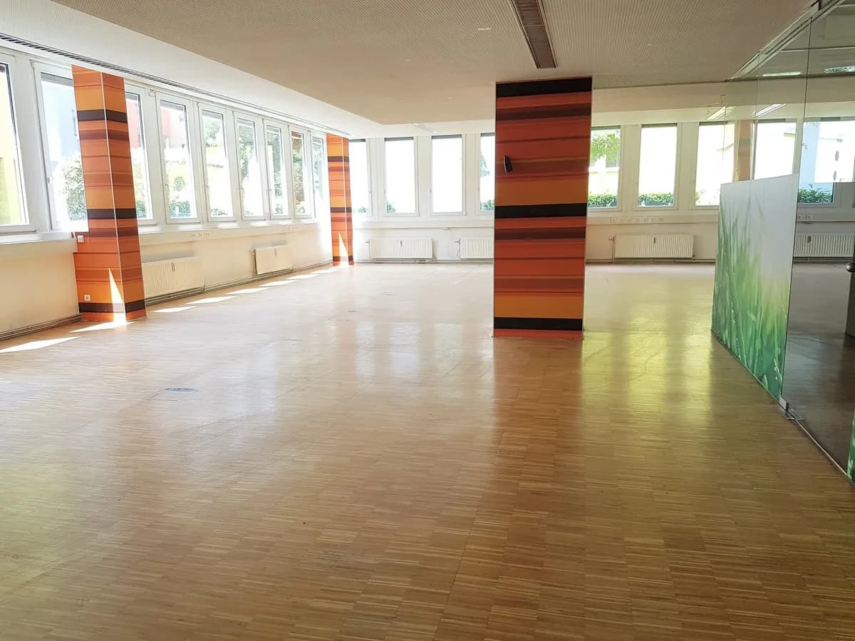 Gewerbeimmobilie mieten in Wien – 501 m², € 9.092 – Bild 2 von 10
