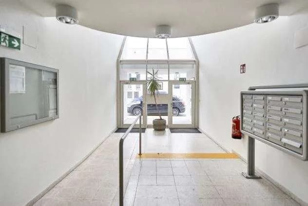 Gewerbeimmobilie mieten in Wien – 117 m², € 7 – Bild 5 von 16
