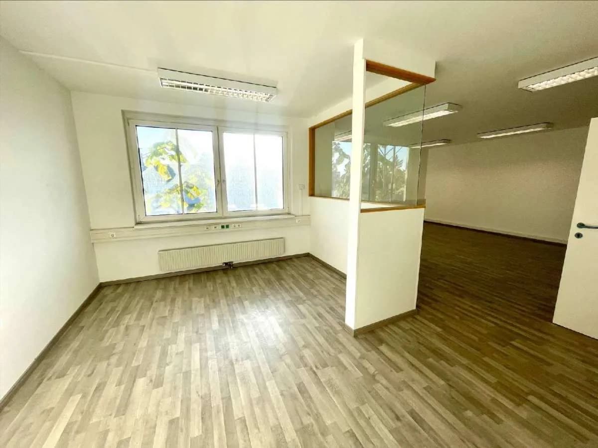 Gewerbeimmobilie mieten in Wien – 117 m², € 7 – Bild 7 von 16