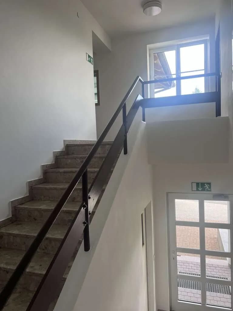 6-Zimmer-Gewerbeimmobilie mieten in Klagenfurt Land – 128 m², € 1.063 – Bild 3 von 13