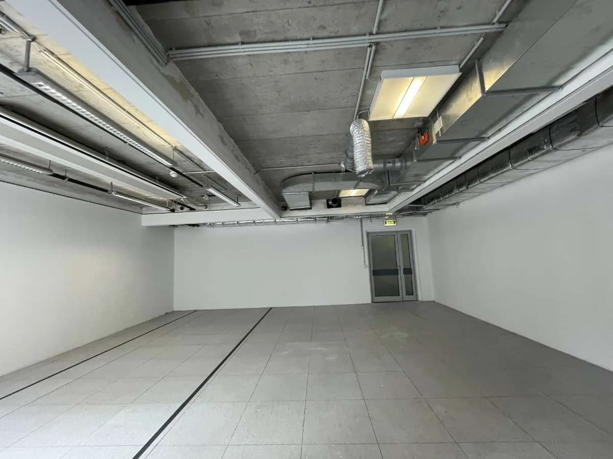 Gewerbeimmobilie mieten in Wien – 535 m², € 9.684 – Bild 13 von 17