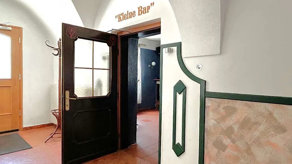 Gewerbeimmobilie mieten in Vöcklabruck – 35 m², € 1.390 – Bild 5 von 11