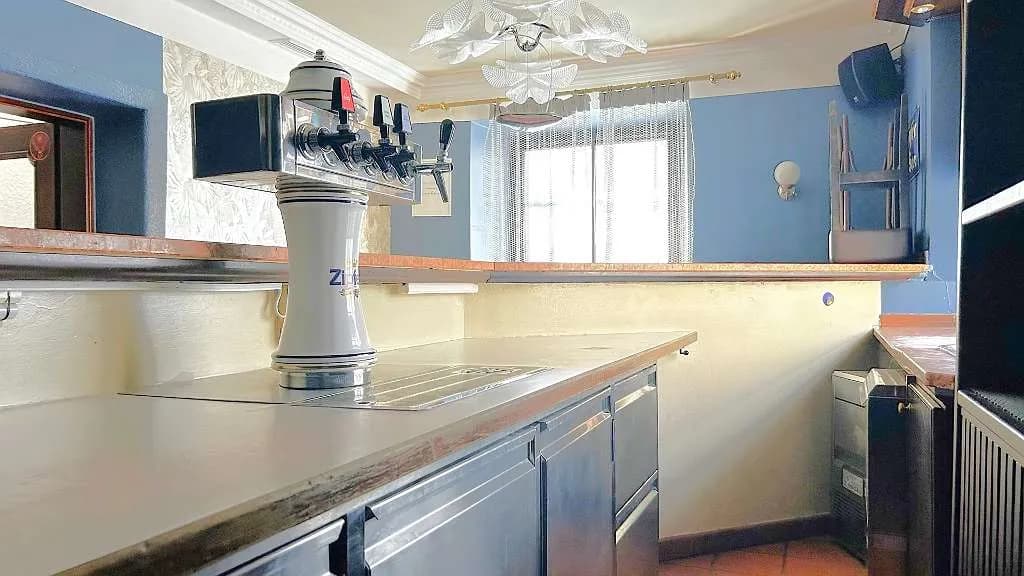 Gewerbeimmobilie mieten in Vöcklabruck – 35 m², € 1.390 – Bild 10 von 11