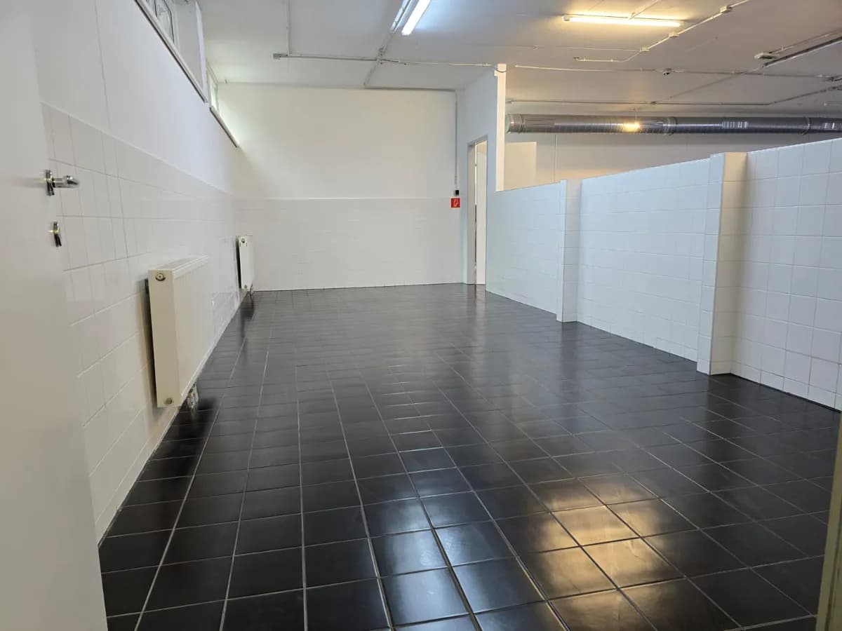 Gewerbeimmobilie kaufen in Wien – 375 m², € 780.000 – Bild 8 von 8