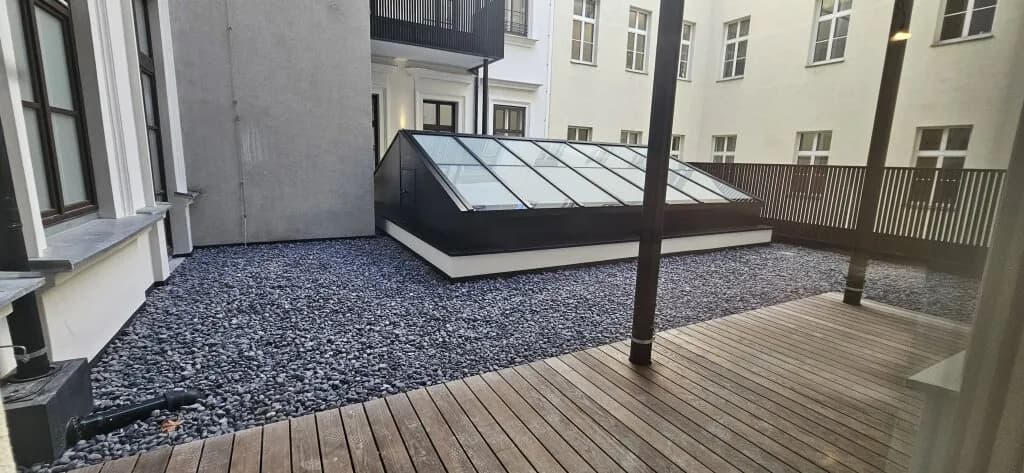 9-Zimmer-Gewerbeimmobilie mieten in Wien – 239 m², € 7.376 – Bild 16 von 21