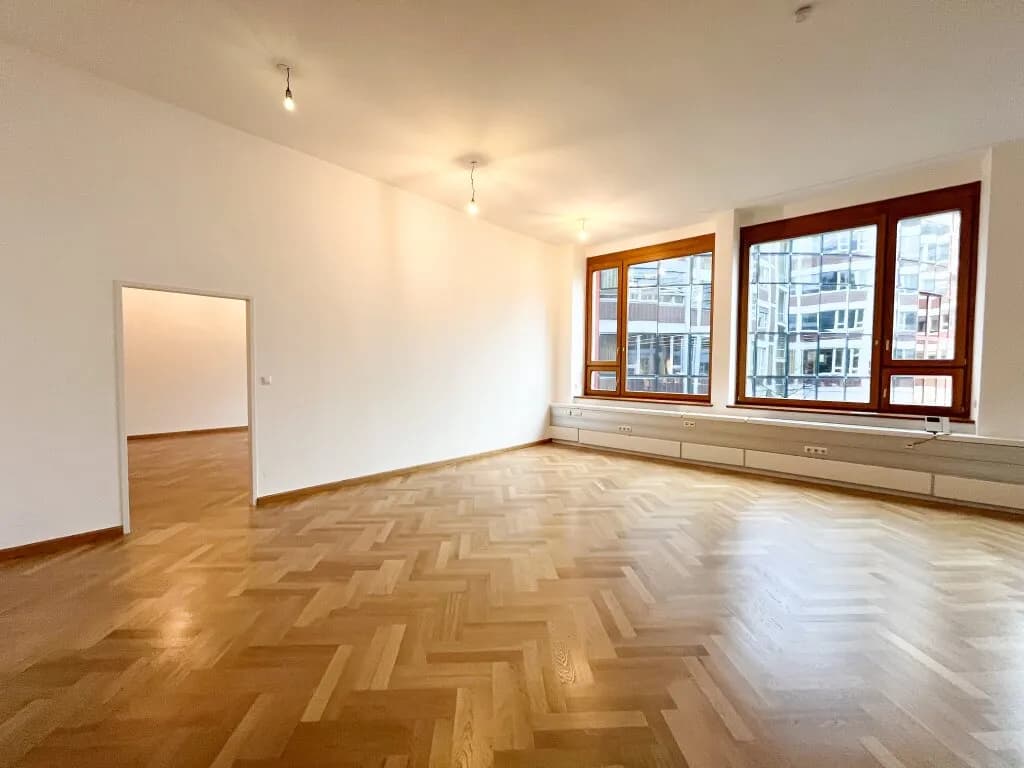 3-Zimmer-Gewerbeimmobilie mieten in Wien – 124 m², € 3.006 – Bild 2 von 12