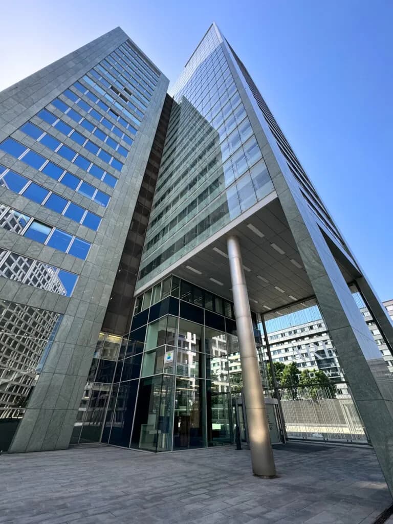 12-Zimmer-Gewerbeimmobilie mieten in Wien – 694 m², € 14.539 – Bild 1 von 11