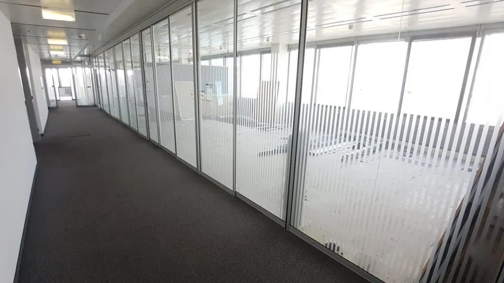 12-Zimmer-Gewerbeimmobilie mieten in Wien – 694 m², € 14.539 – Bild 8 von 11