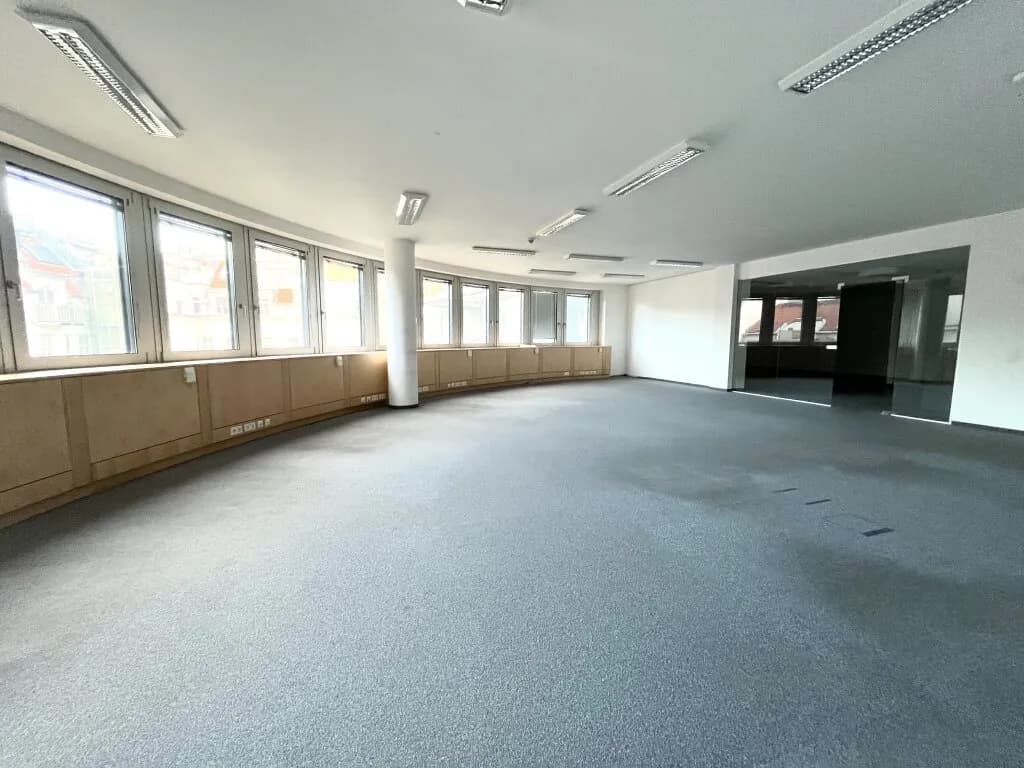 Gewerbeimmobilie mieten in Wien – 2 937 m², € 53.287 – Bild 5 von 11