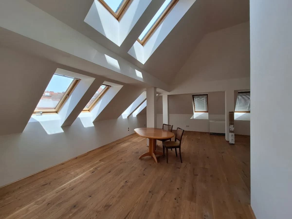 3-Zimmer-Wohnung mieten in Graz – 105 m², € 1.744 – Bild 2 von 32