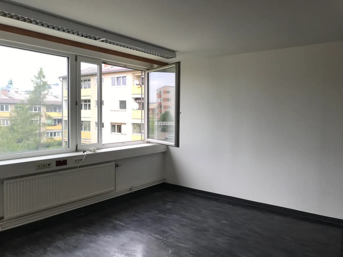 Gewerbeimmobilie mieten in Tulln – 80 m², € 11 – Bild 8 von 12