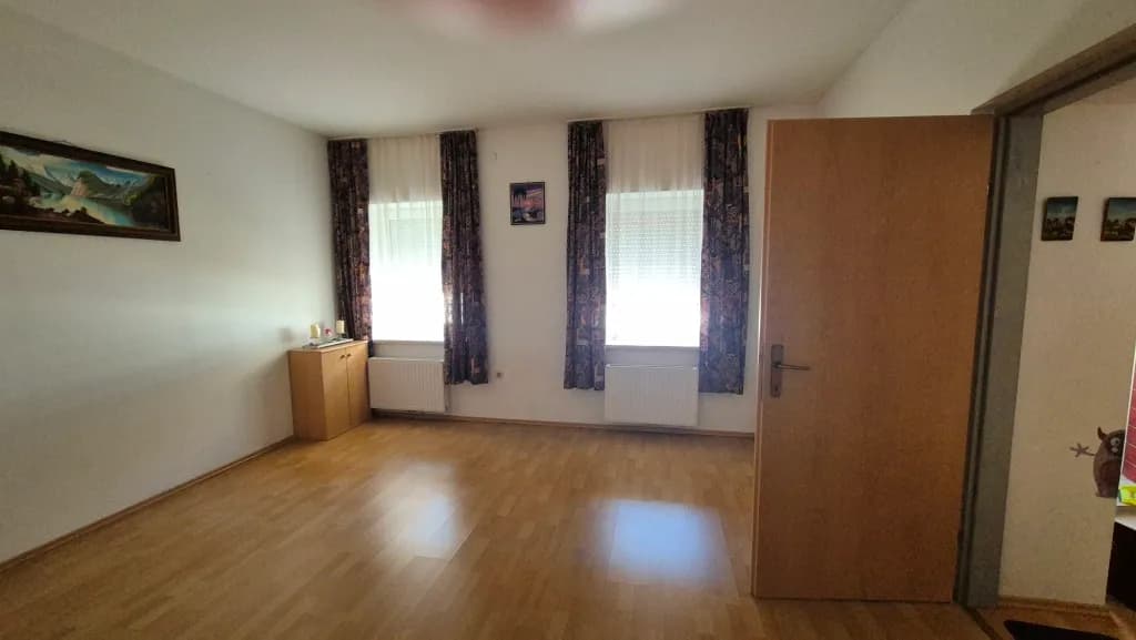 5-Zimmer-Gewerbeimmobilie kaufen in Güssing – 166 m², € 197.000 – Bild 27 von 28