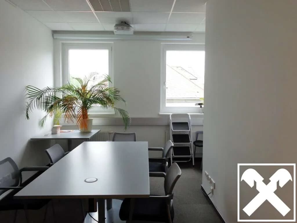 Gewerbeimmobilie mieten in Ried im Innkreis – 50 m², € 660 – Bild 2 von 6