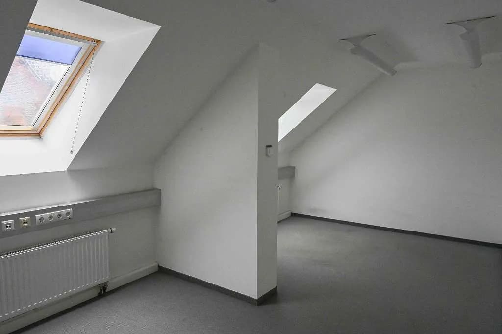 Gewerbeimmobilie mieten in Leoben – 394 m², € 3.743 – Bild 8 von 12