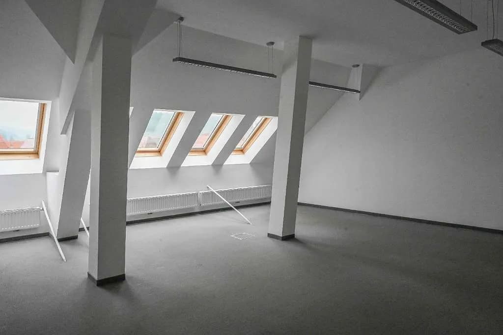 Gewerbeimmobilie mieten in Leoben – 394 m², € 3.743 – Bild 9 von 12