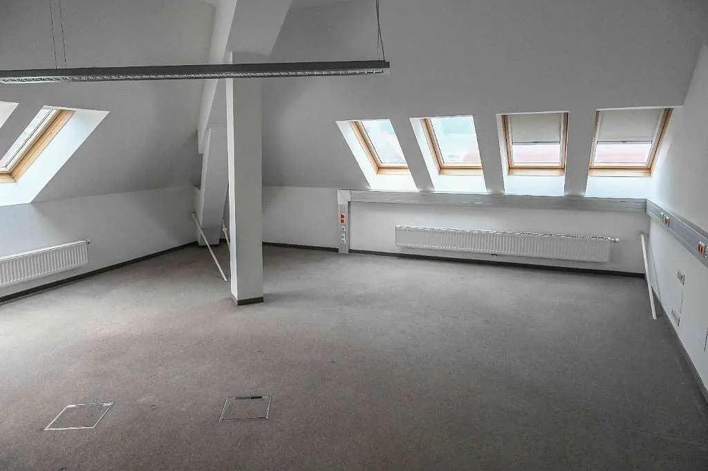 Gewerbeimmobilie mieten in Leoben – 394 m², € 3.743 – Bild 10 von 12