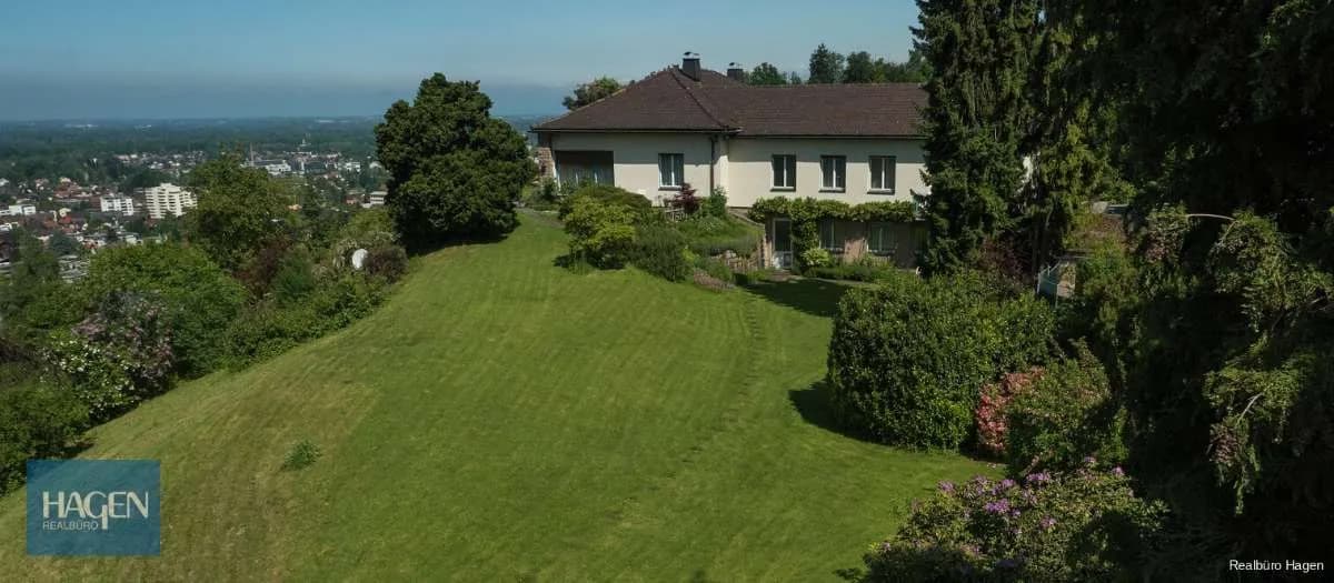 Grundstück kaufen in Dornbirn – 1 597 m²