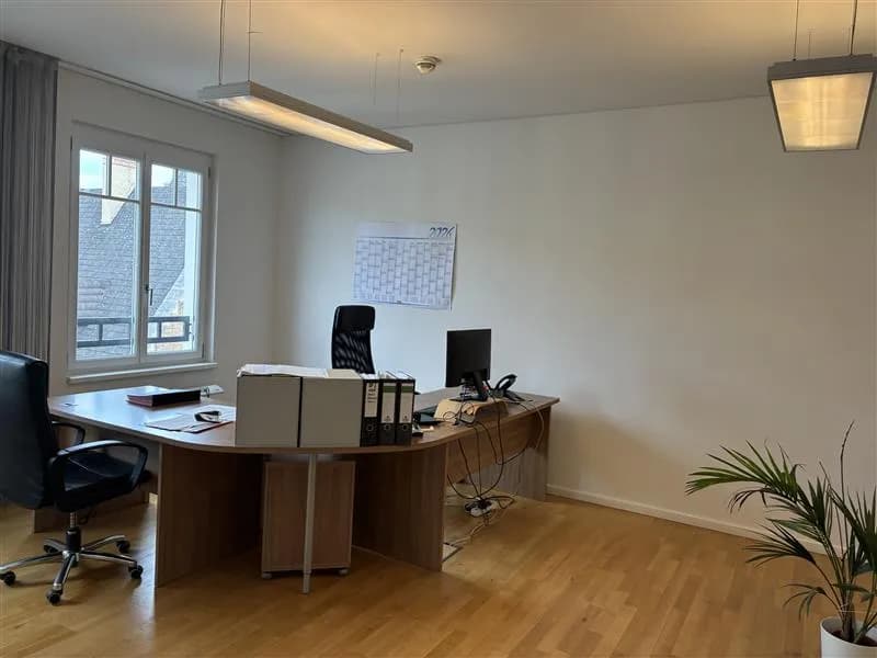 Gewerbeimmobilie mieten in Wien – 300 m², € 21 – Bild 1 von 9