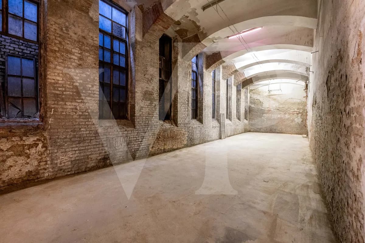 Gewerbeimmobilie mieten in Wien – 300 m², € 6.315 – Bild 11 von 15