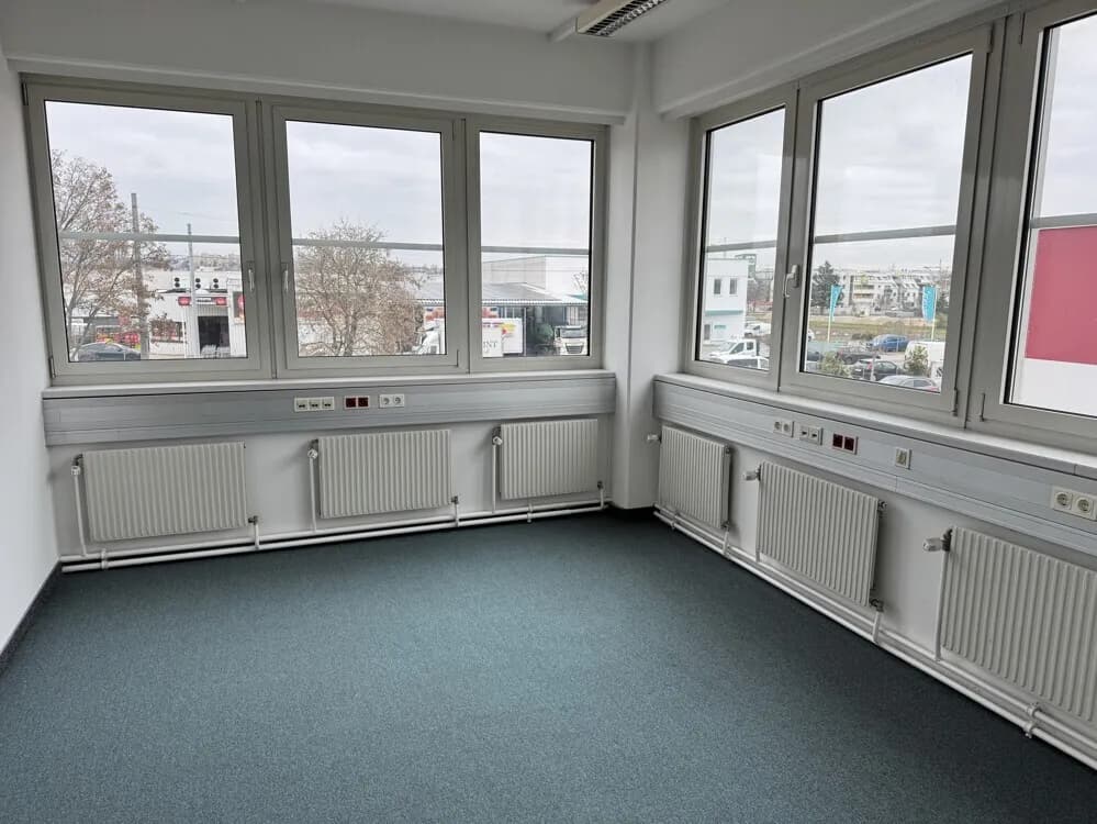 Gewerbeimmobilie mieten in Wien – 4 650 m², € 7 – Bild 8 von 14