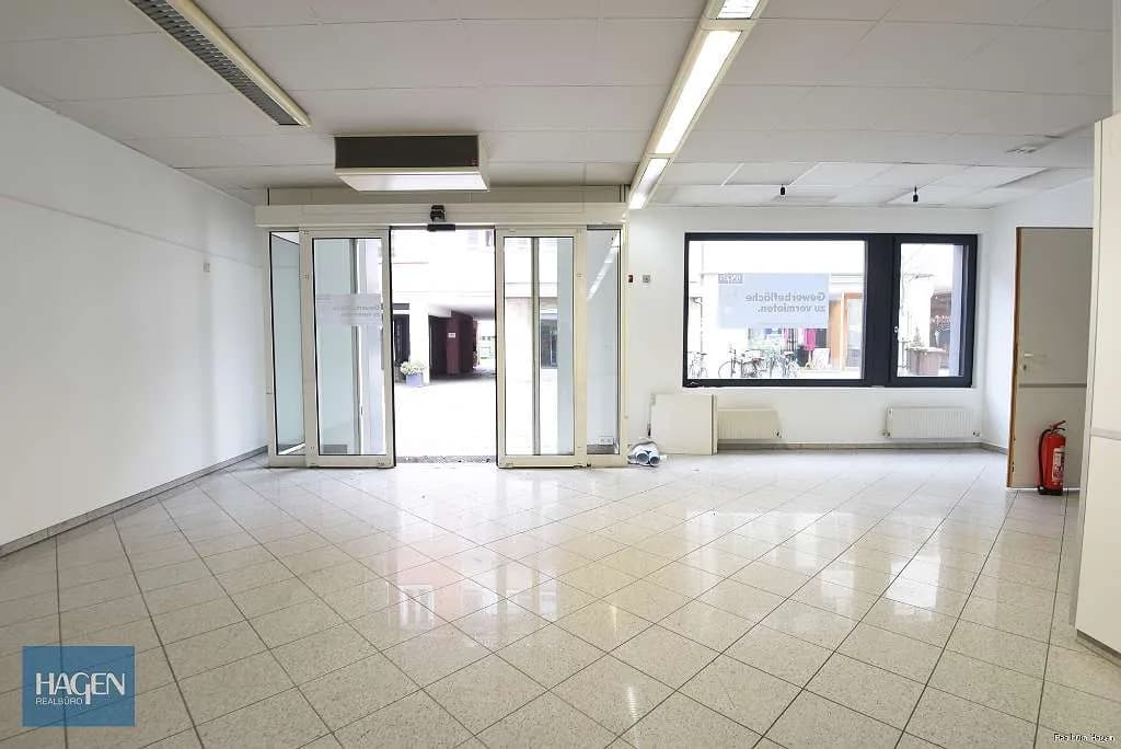 Gewerbeimmobilie mieten in Dornbirn – 155 m², € 1.818 – Bild 5 von 10