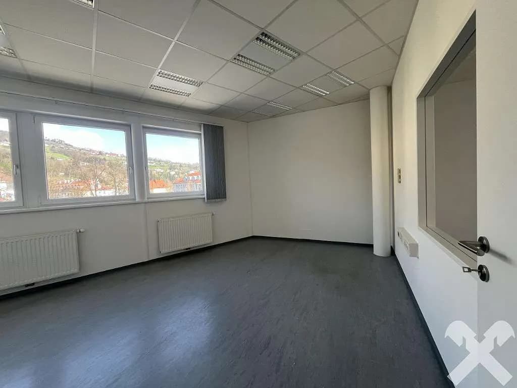Gewerbeimmobilie mieten in Hartberg-Fürstenfeld – 85 m², € 971
