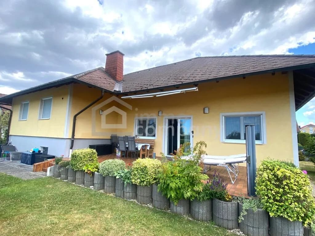 Haus kaufen in Wiener Neustadt Land – 125 m², € 399.000 – Bild 2 von 14
