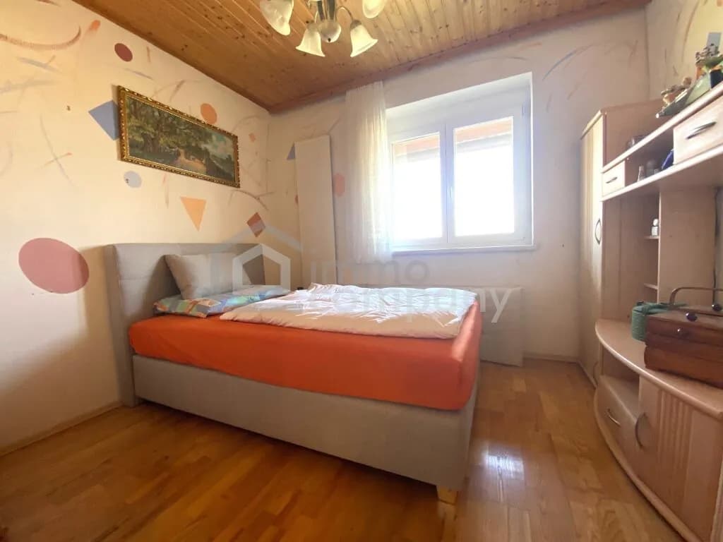 Haus kaufen in Wiener Neustadt Land – 125 m², € 399.000 – Bild 9 von 14