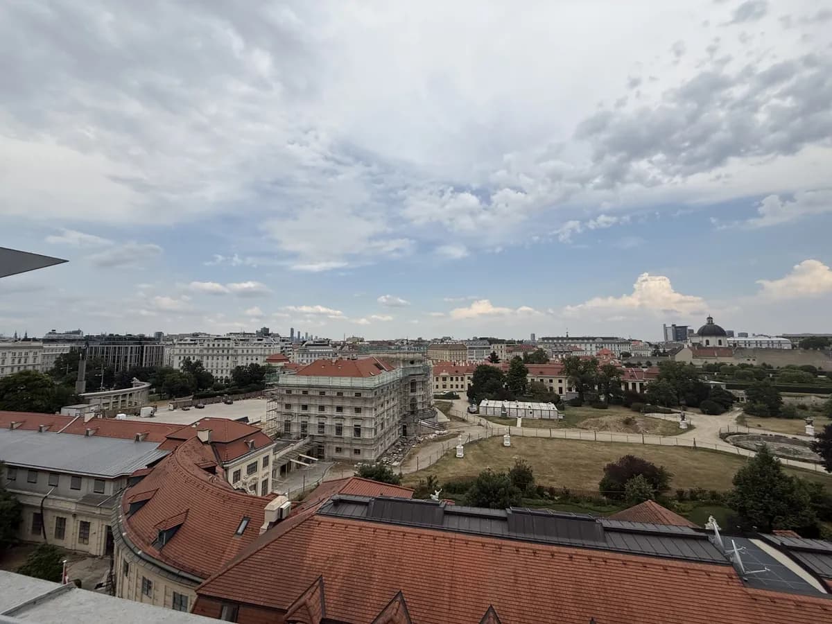 Gewerbeimmobilie mieten in Wien – 470 m², € 8.757