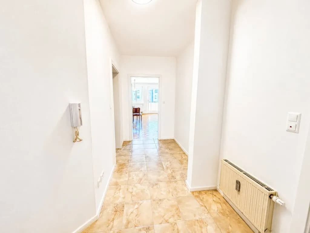 2-Zimmer-Wohnung kaufen in Graz – 63 m², € 175.000 – Bild 3 von 9
