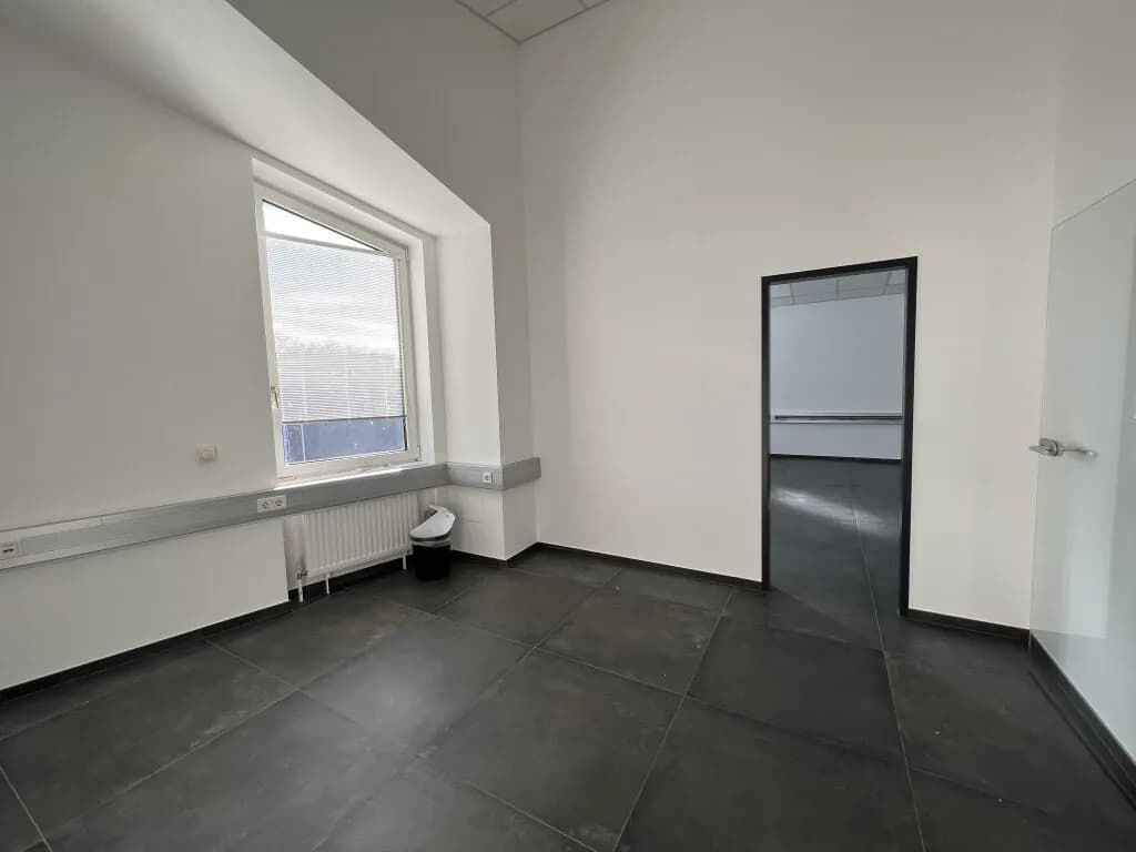 Gewerbeimmobilie mieten in Graz-Umgebung – 57 m², € 624 – Bild 4 von 11
