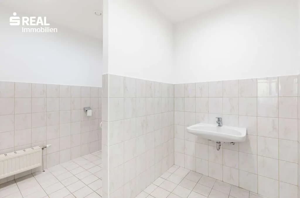 5-Zimmer-Gewerbeimmobilie mieten in Mistelbach – 192 m², € 1.432 – Bild 11 von 16