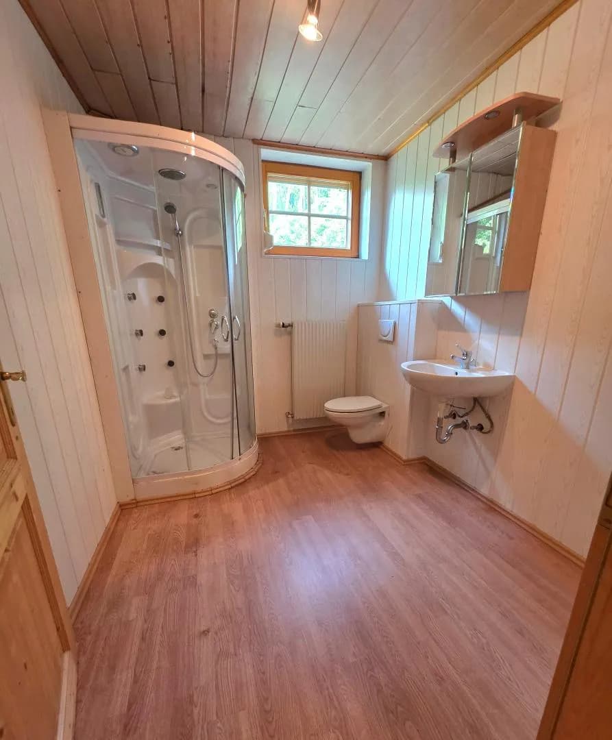 8-Zimmer-Haus kaufen in Wolfsberg – 300 m², € 279.000 – Bild 21 von 29