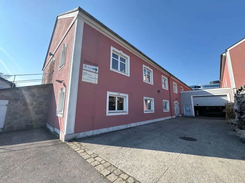 Gewerbeimmobilie mieten in Linz – 1 300 m², € 8.497 – Bild 10 von 31