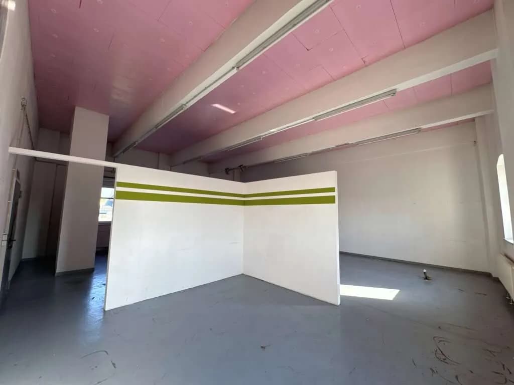 Gewerbeimmobilie mieten in Linz – 1 300 m², € 8.497 – Bild 27 von 31
