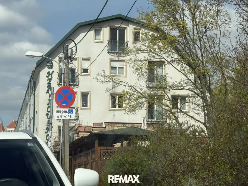 10-Zimmer-Wohnung mieten in Wien – 284,75 m², € 3.810 – Bild 2 von 20