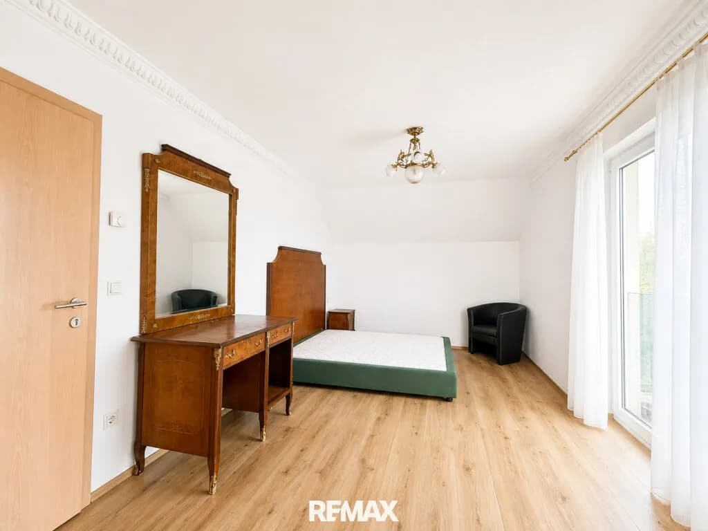 10-Zimmer-Wohnung mieten in Wien – 284,75 m², € 3.810 – Bild 12 von 20