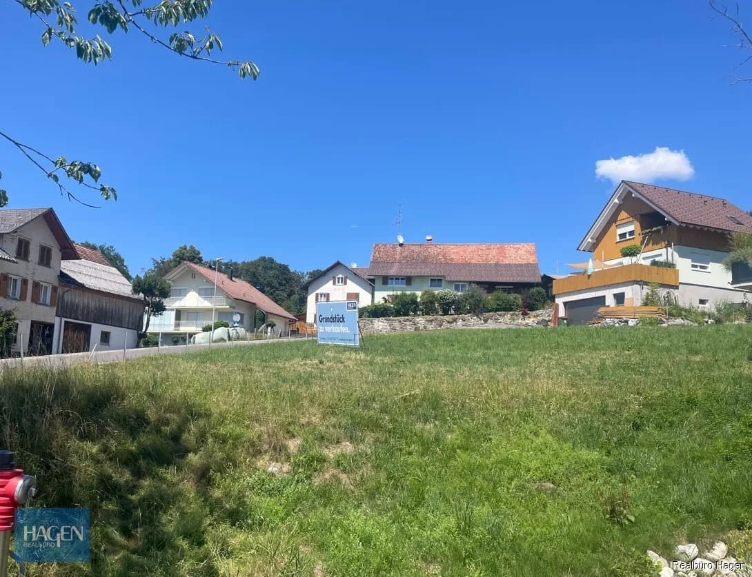 Grundstück kaufen in Dornbirn – 1 038 m², € 490.000