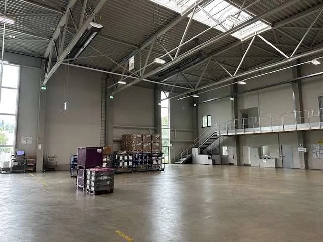 Gewerbeimmobilie mieten in Graz – 8 981 m², € 6 – Bild 3 von 6