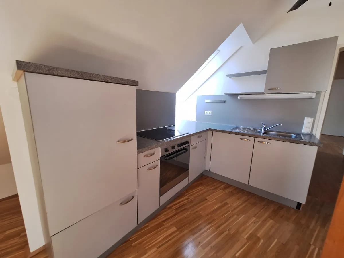 2-Zimmer-Wohnung mieten in Graz – 71 m², € 1.107 – Bild 10 von 15