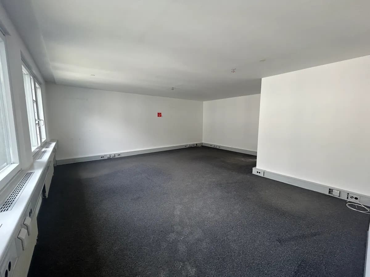 Gewerbeimmobilie mieten in Wien – 122 m², € 2.387 – Bild 8 von 8
