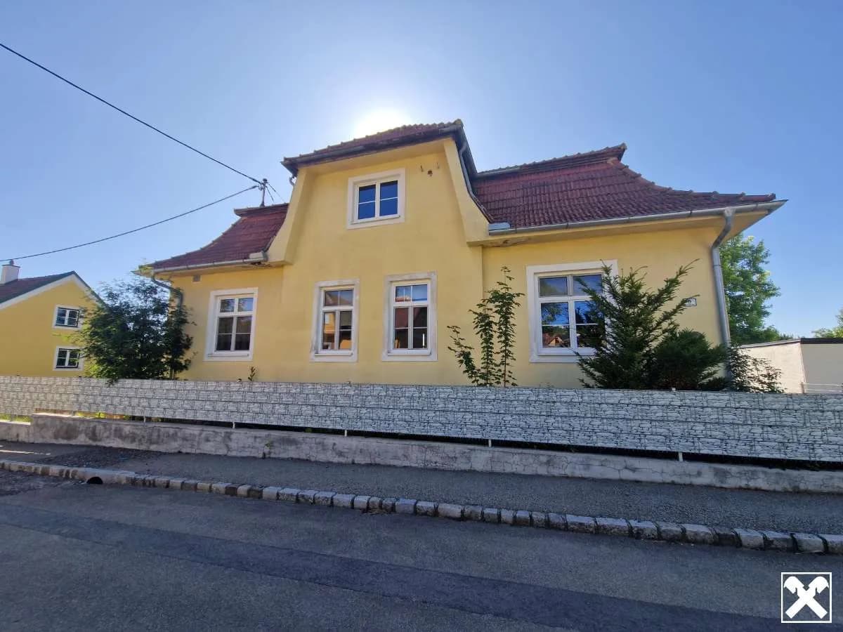 4-Zimmer-Haus kaufen in Hollabrunn – 142,1 m², € 175.000