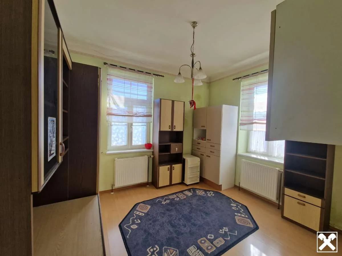 4-Zimmer-Haus kaufen in Hollabrunn – 142,1 m², € 175.000 – Bild 8 von 24