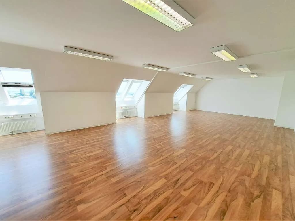 Gewerbeimmobilie mieten in Wien – 103 m², € 10 – Bild 10 von 11