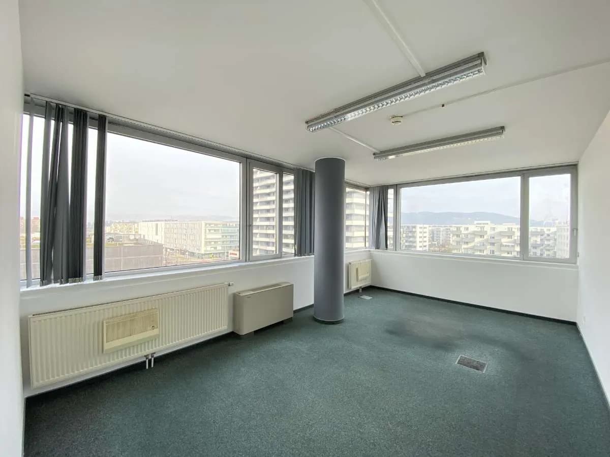 Gewerbeimmobilie mieten in Linz – 274 m², € 3.666 – Bild 3 von 10